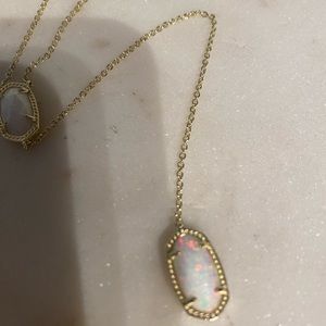 Kendra Scott Ellison Y Necklace in Gold